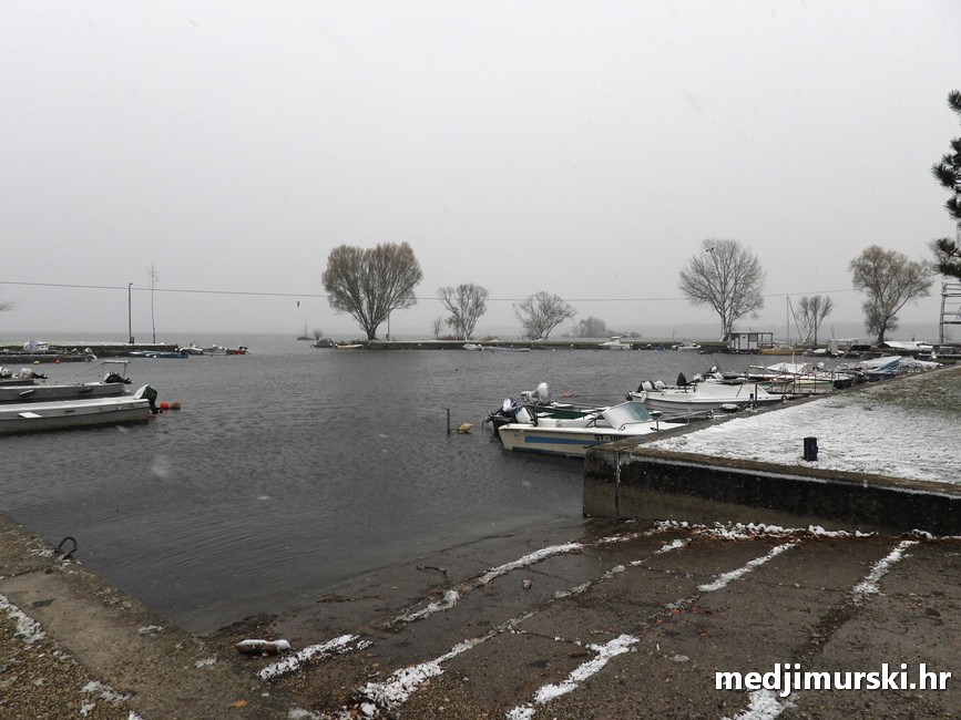 Marina zimski ugođaj 22.11.2025 (5)