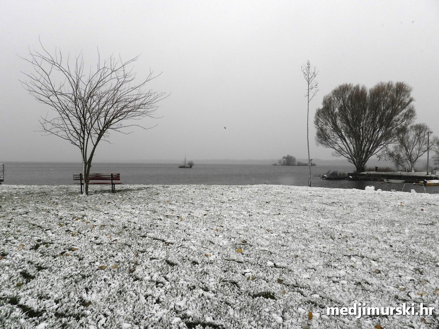 Marina zimski ugođaj 22.11.2025 (7)