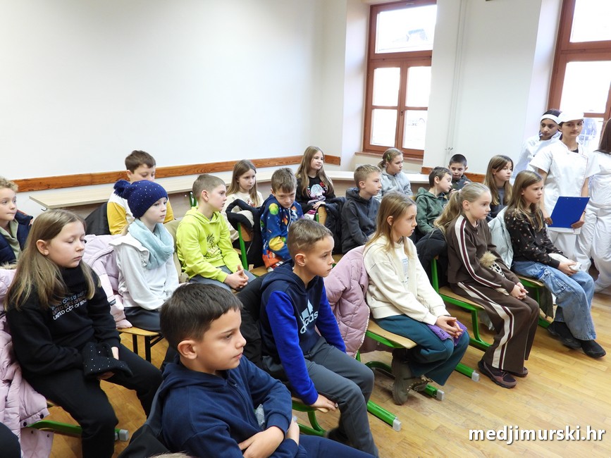 SŠ Prelog Jedan bombon manje (37)