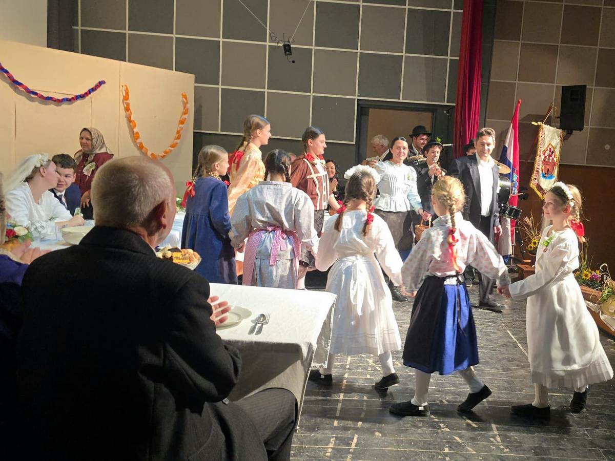 Smotra narodnih običaja Kotoriba (4)