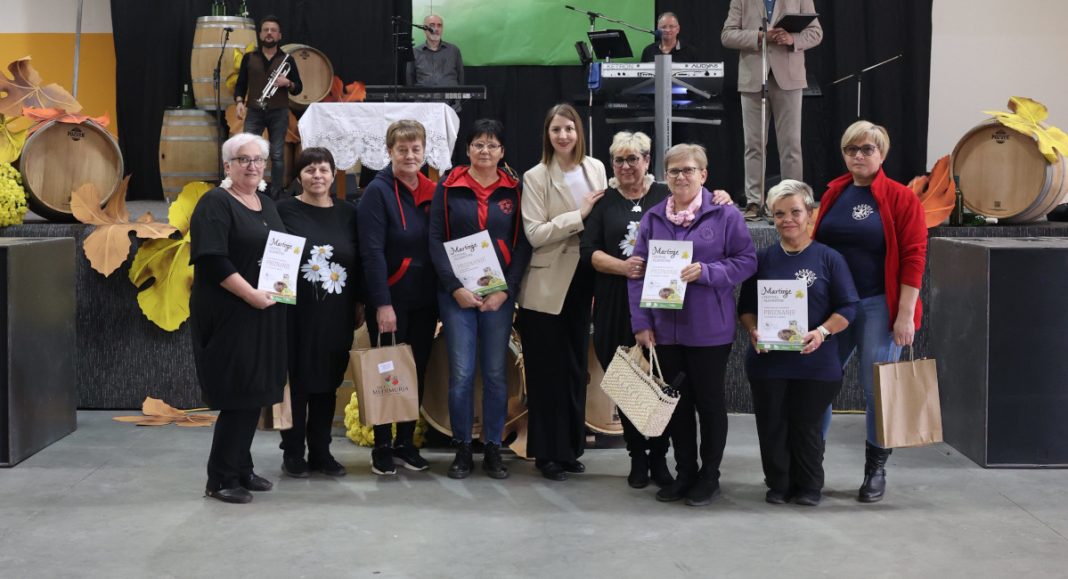 FOTO/VIDEO Na Martinju u Nedelišću proglašeni dobitnici nagrada za najbolju hladnetinu FOTO/VIDEO Na Martinju u Nedelišću proglašeni dobitnici nagrada za najbolju hladnetinu