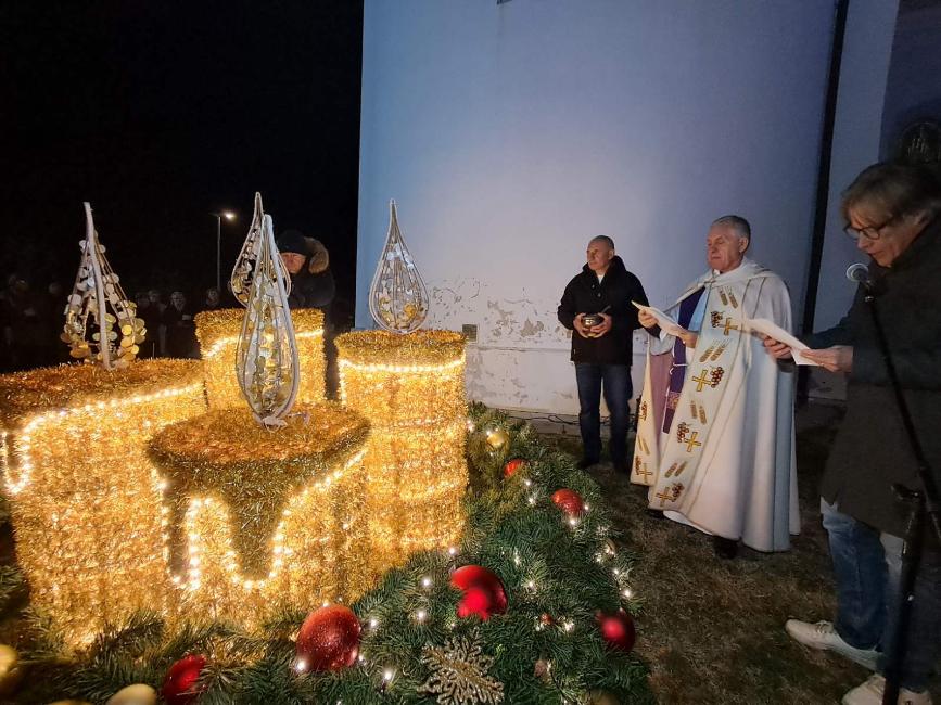 0 02 05 106a32b234241428c531d9a5d0e5ff3b7aa785c15cdf107745da0745880c8f91 ec5f0168f61822f1