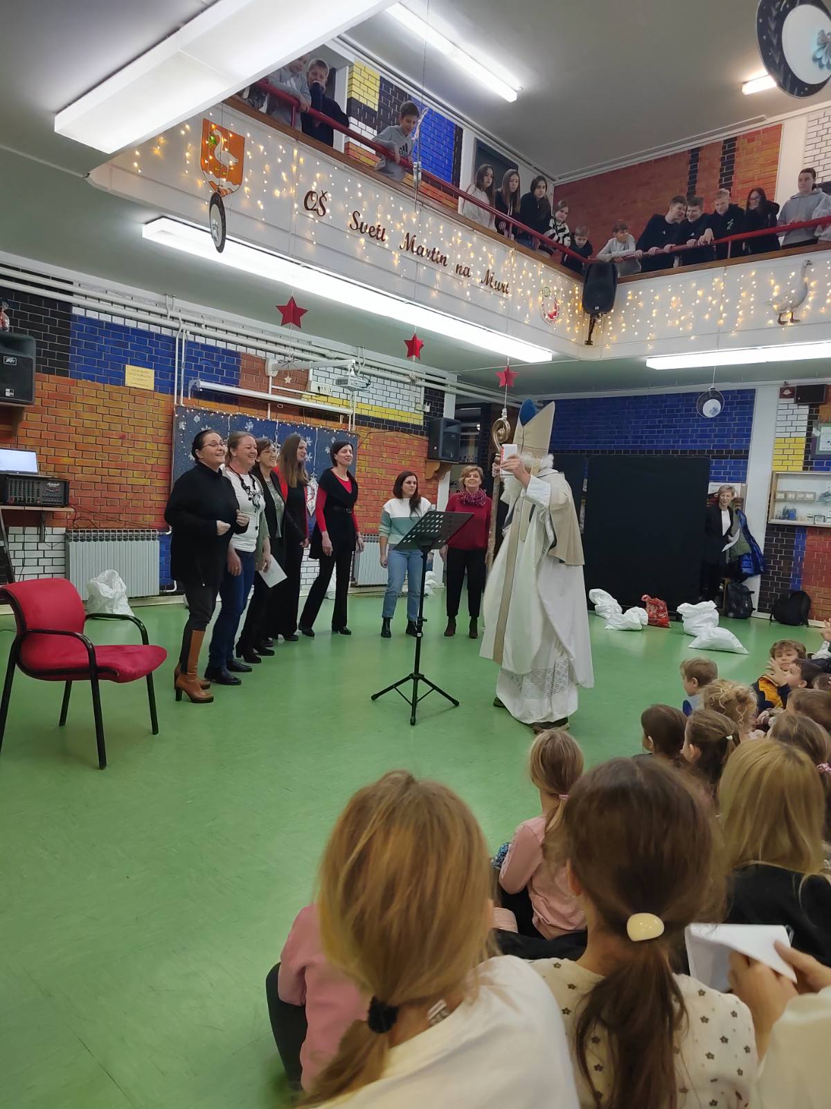 0 02 05 8fd9974046ff4f5255478198260a24673841e66e2621f0276f7f20e55ffe5cce d6f89767b1450189