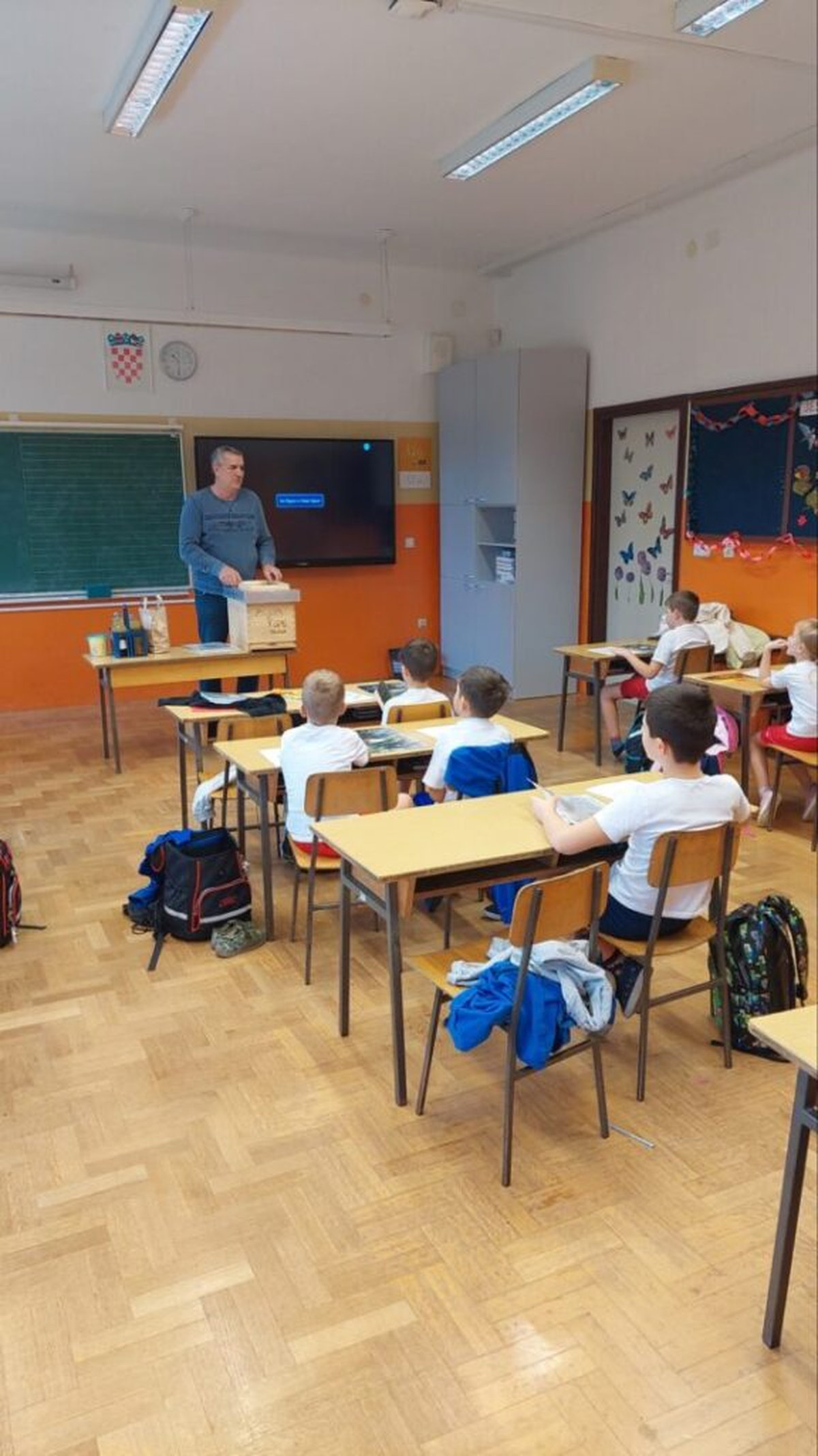 1765351544693 576x1024 result