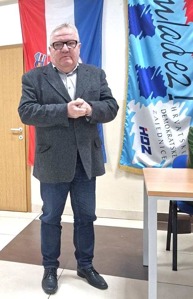 590798965 1315645033937302 993428298531569521 n