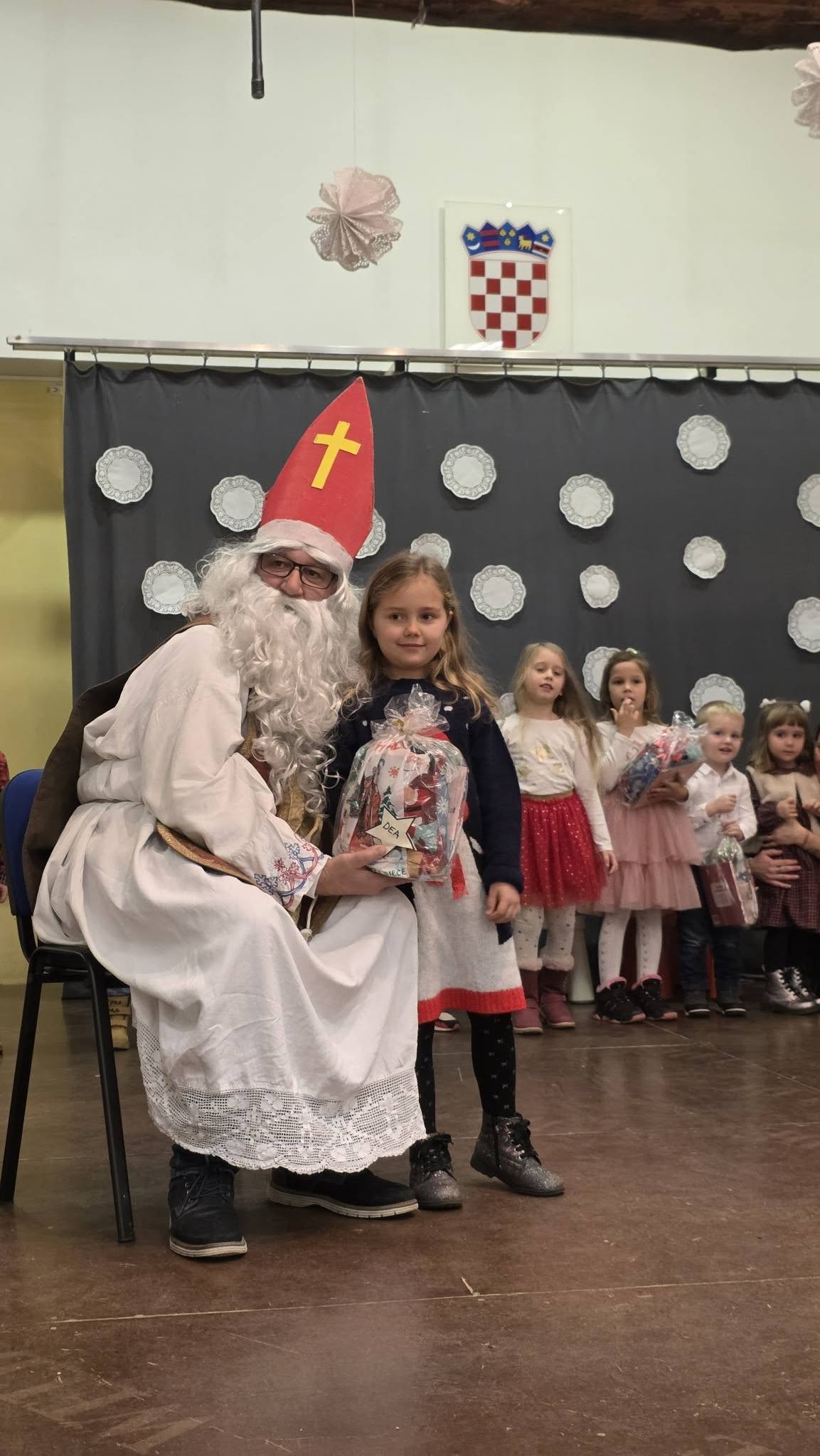 591936447 1285613103604079 8616334463574674743 n