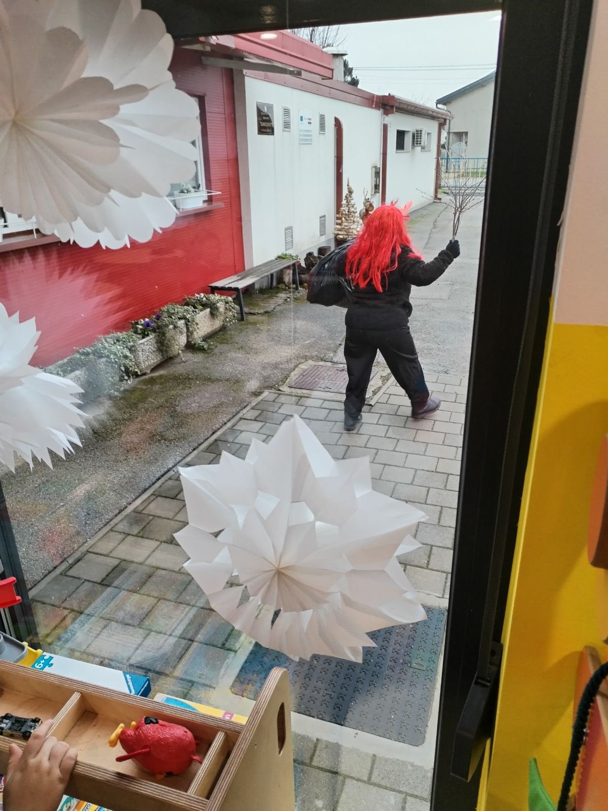 593537224 825948503748319 6506892451491452928 n