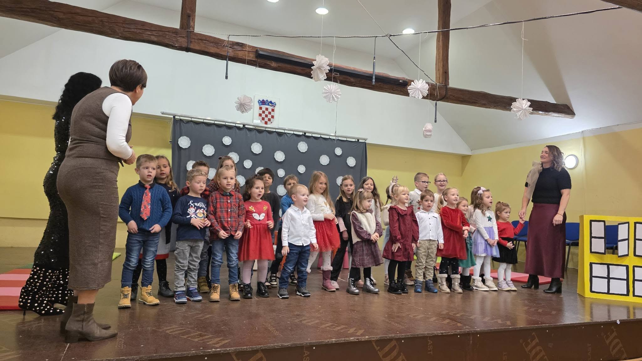 593553266 1285611873604202 6442152188088658392 n