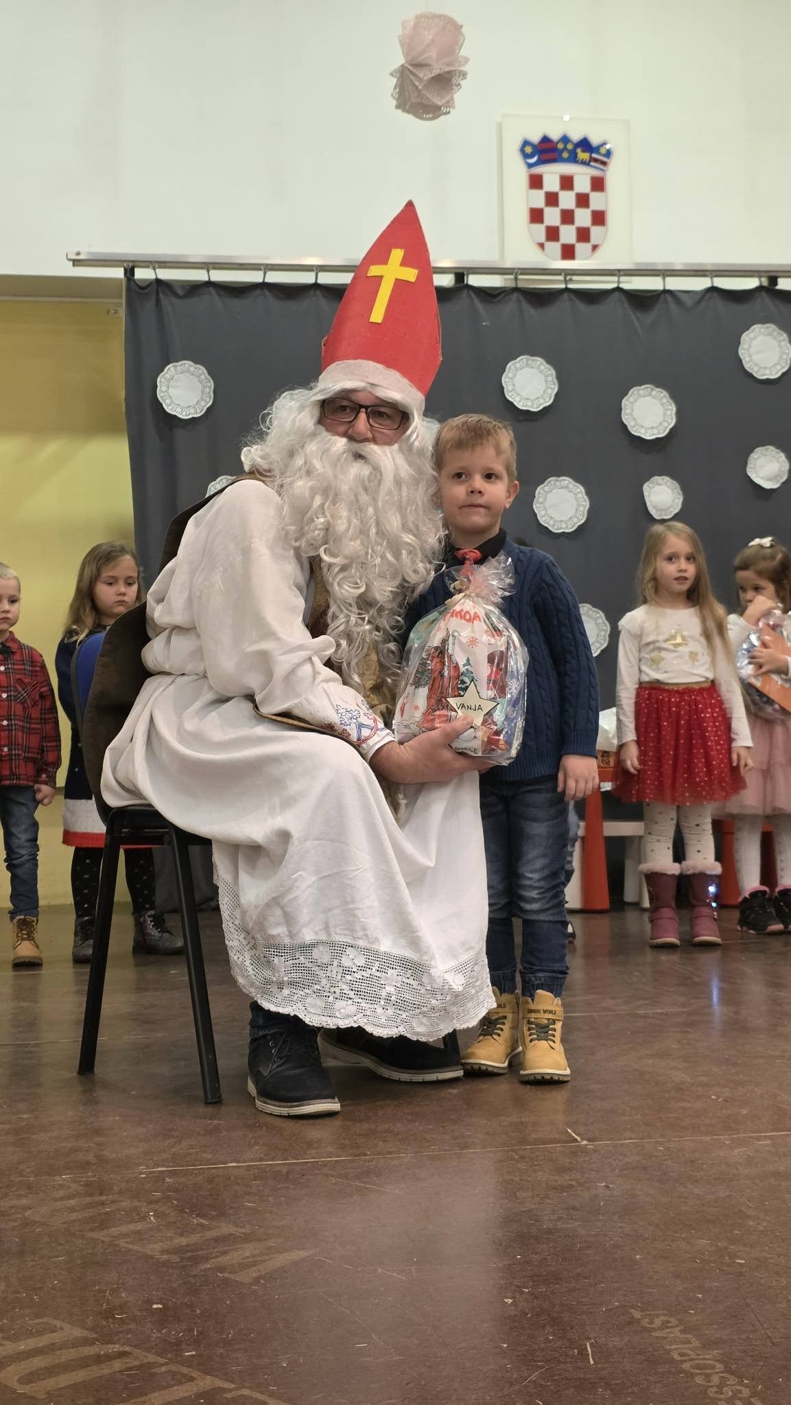 594434672 1285613376937385 2808588818706724758 n