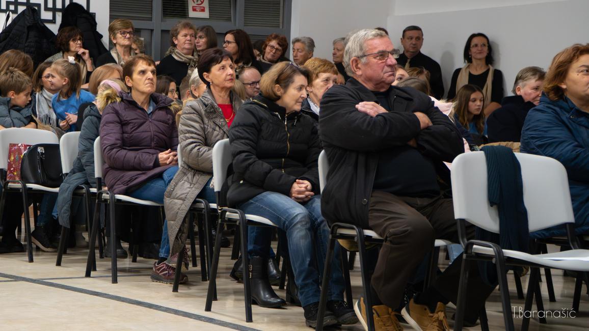 594957756 122156193962861506 8585542928507405766 n