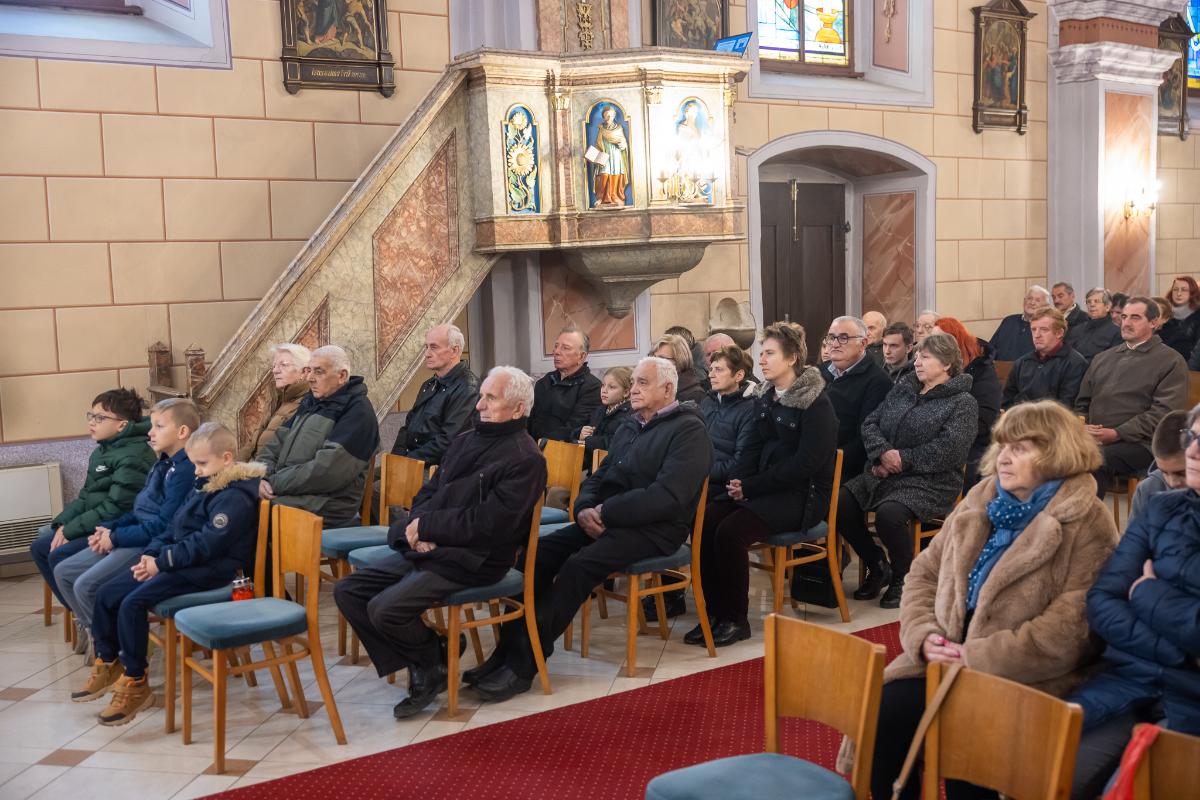 595067492 1302708798562467 158640569411795208 n