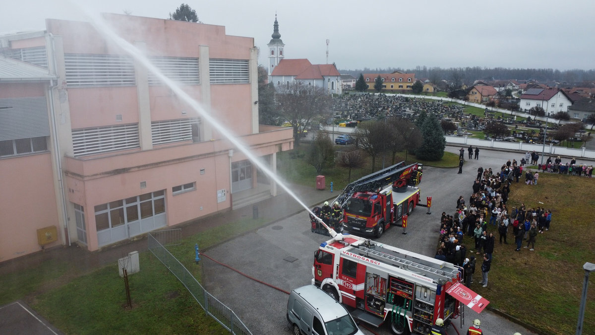 DCIM101MEDIADJI 0457.JPG