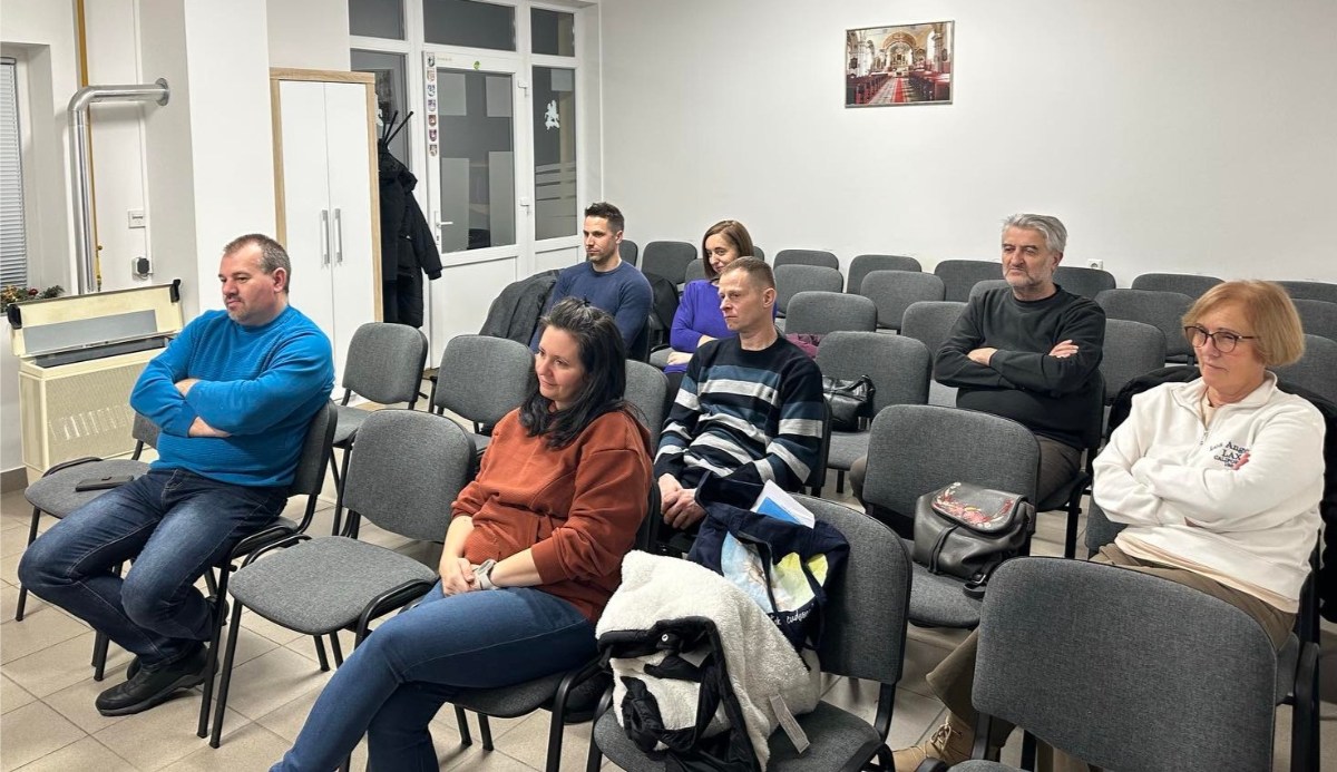 597572502 122192376398502988 7760638326144939574 n