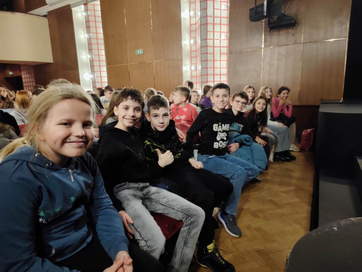 597943833 1487089813207629 5379713363852413595 n