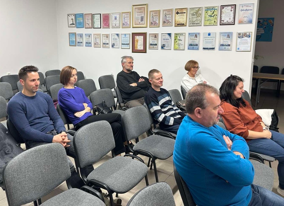 598280259 122192376290502988 1264307672763393853 n