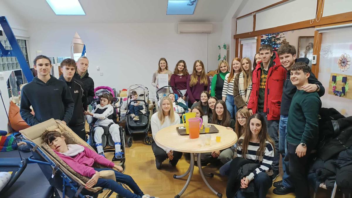 598311508 847880127989948 1727695599134258960 n