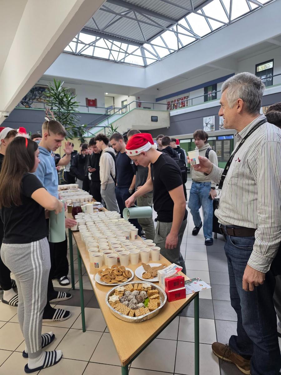 598662572 1493905476083827 4869259884797229926 n