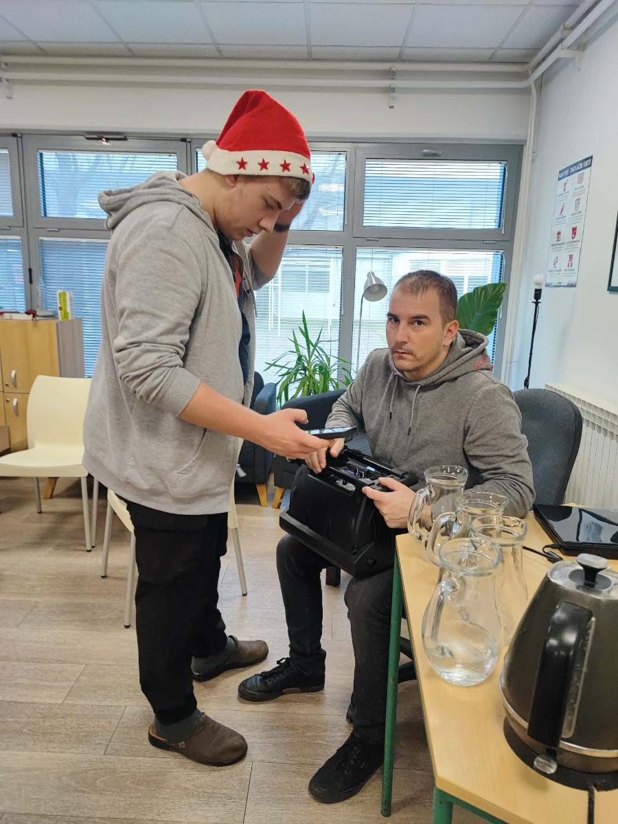 599800974 1493904862750555 3315510304041443617 n