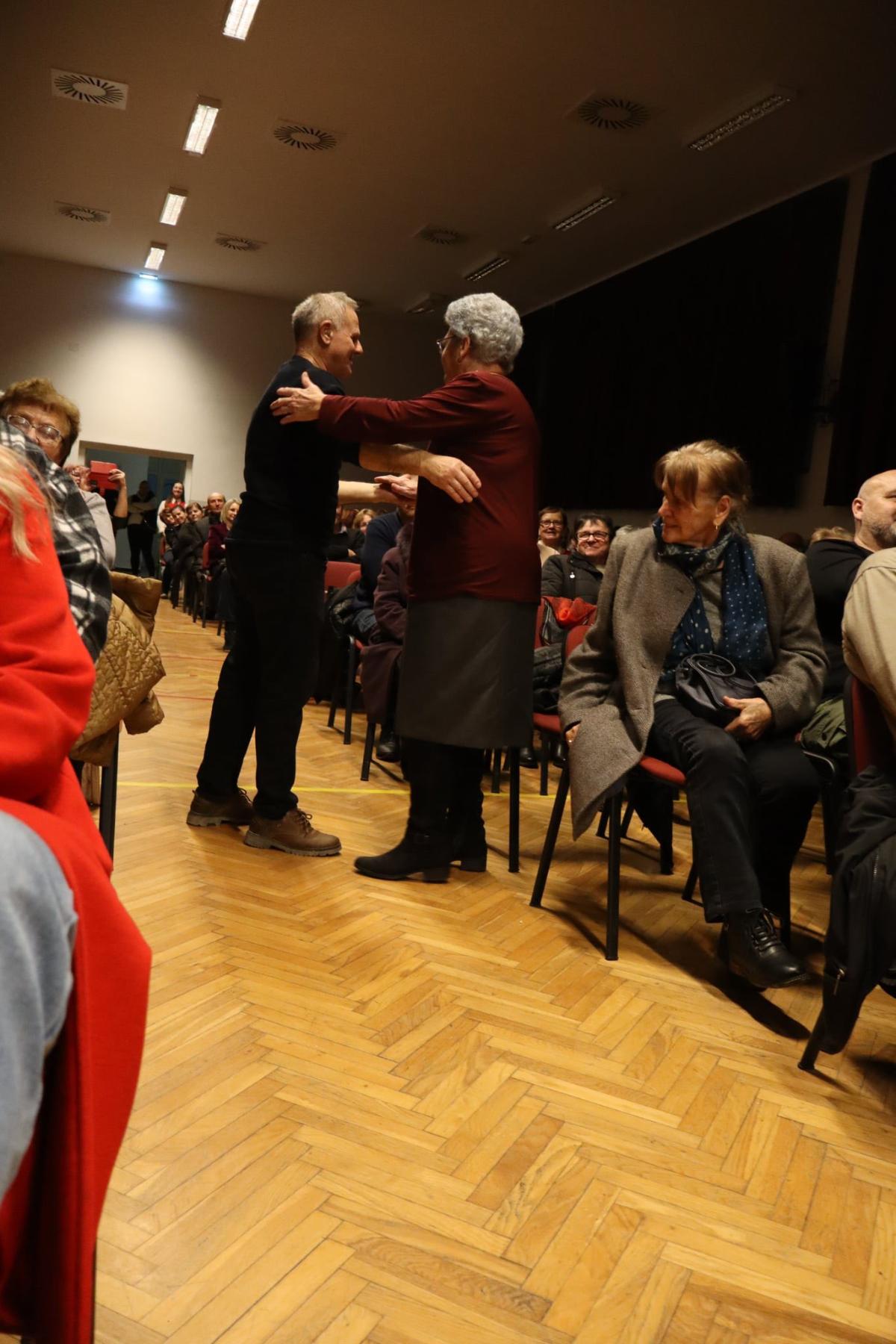 602389691 878102201616773 2897875230018624334 n