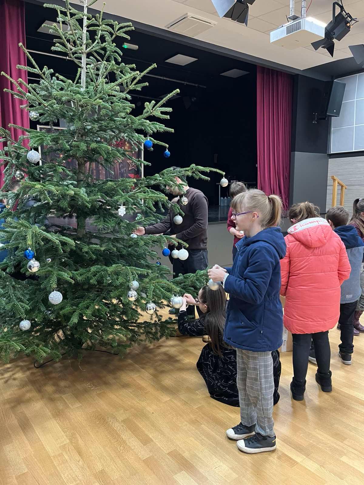 602513270 1247997607479580 1697371251328153744 n