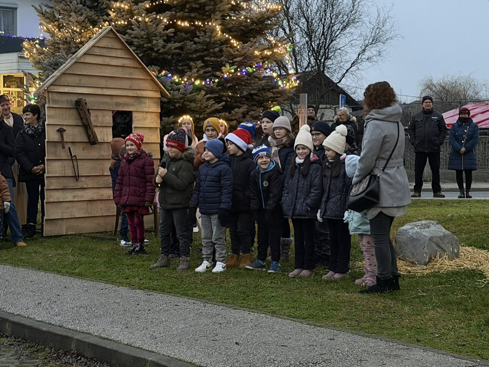 603073524 1180807830807153 6199583617376501128 n