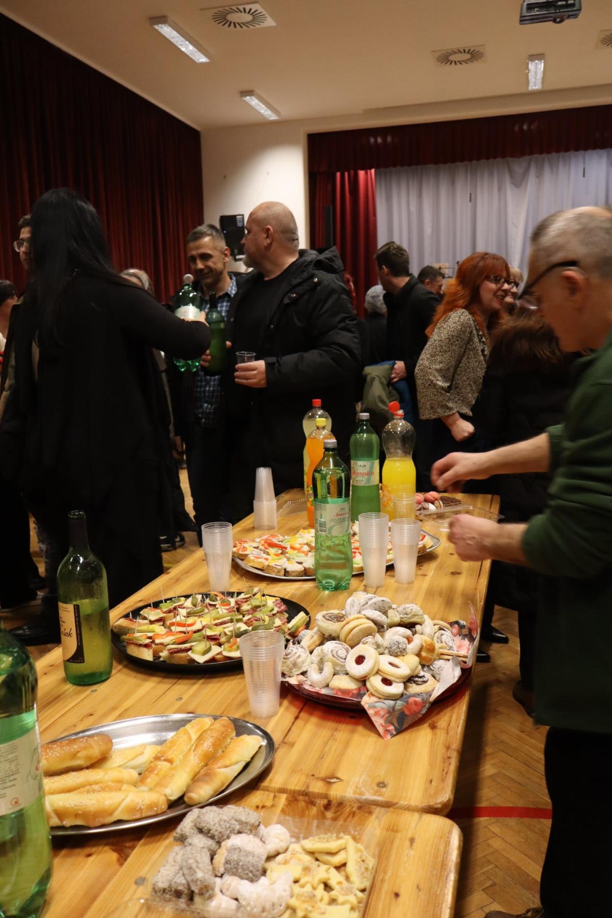 605130804 878102371616756 2175863301350098411 n