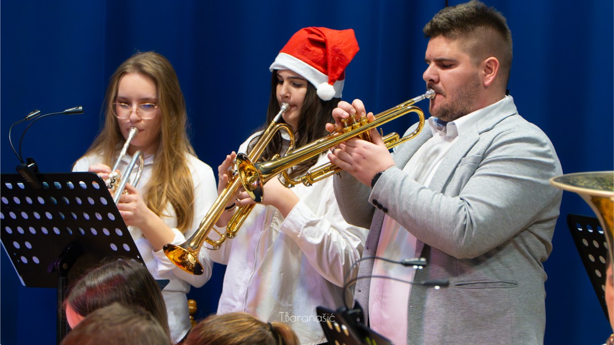 605530321 122159537078861506 7869722518513171715 n