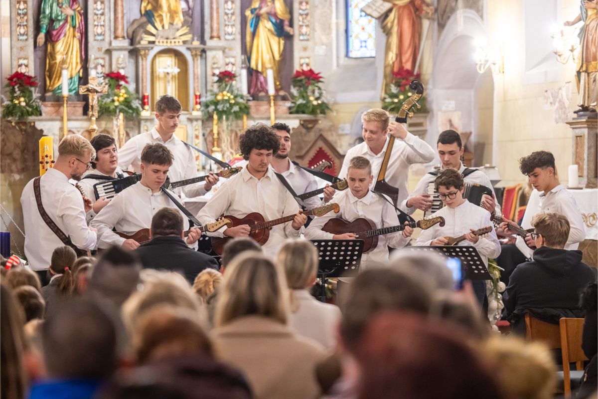 605545059 1315027460663934 8408745699006311203 n