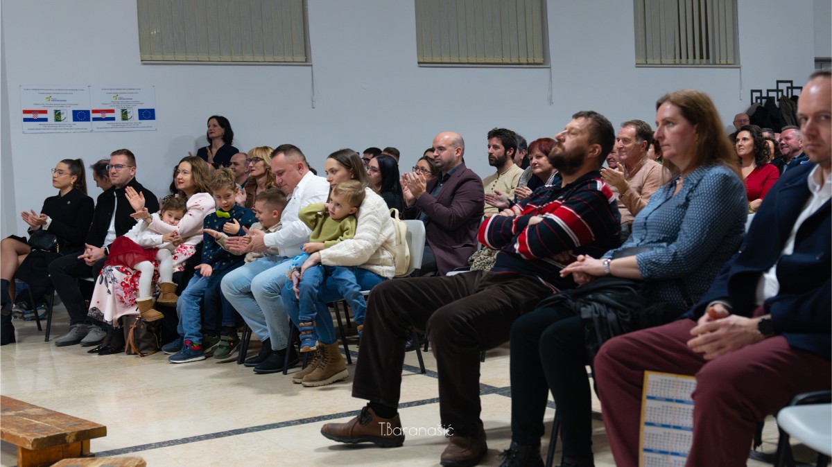 605573249 122159537444861506 8736205209852599415 n