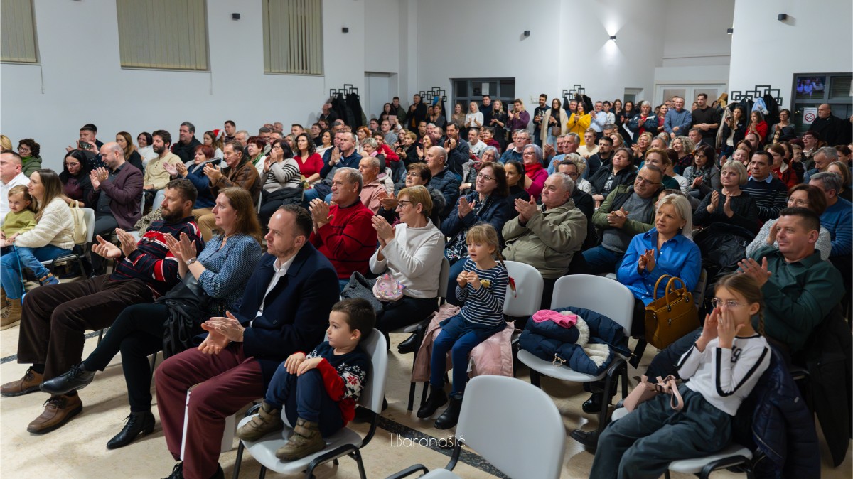 605752872 122159538578861506 457083358178608151 n