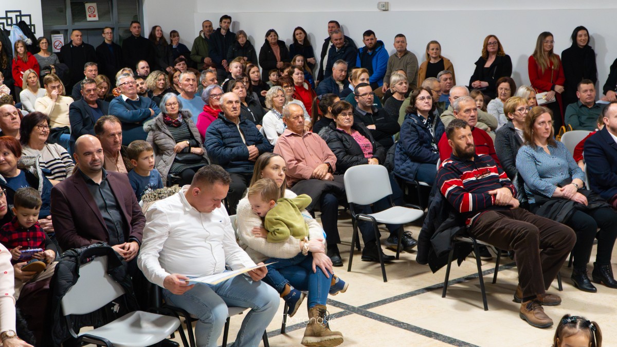 607103617 122159537858861506 2578396379643577423 n