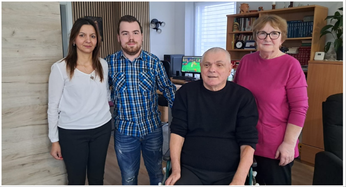 704e15b0 5d7d 4c36 b87e 4d6cf4cea80c