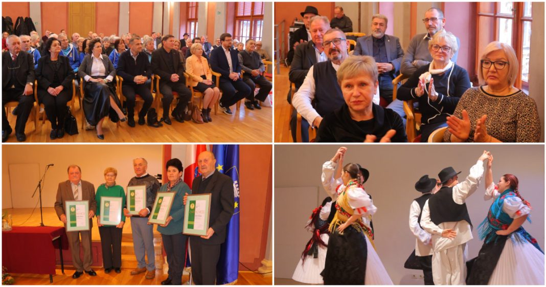 FOTO Čakovečki gljivari obilježili 30 godina uspješnog rada BeFunky collage