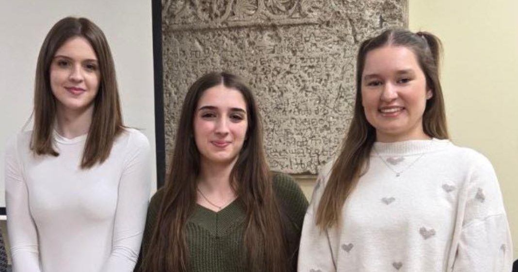 Generacija koja mijenja svijet: Katja, Katja i Manda najvolonterke godine BeFunky collage