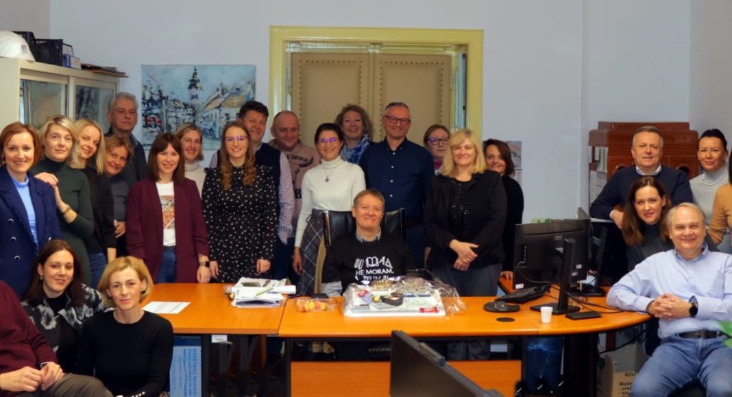 Pročelnik Ninoslav Šipoš oprostio se od Gradske uprave i odlazi u zasluženu mirovinu BeFunky collage 2025 12 02T162350.991