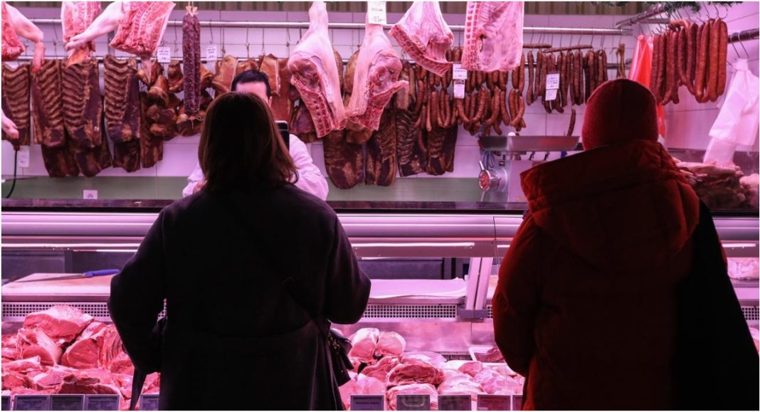 Smrtonosna bakterija u mesnom proizvodu! Nikako ne konzumirati BeFunky collage 2025 12 03T080600.176