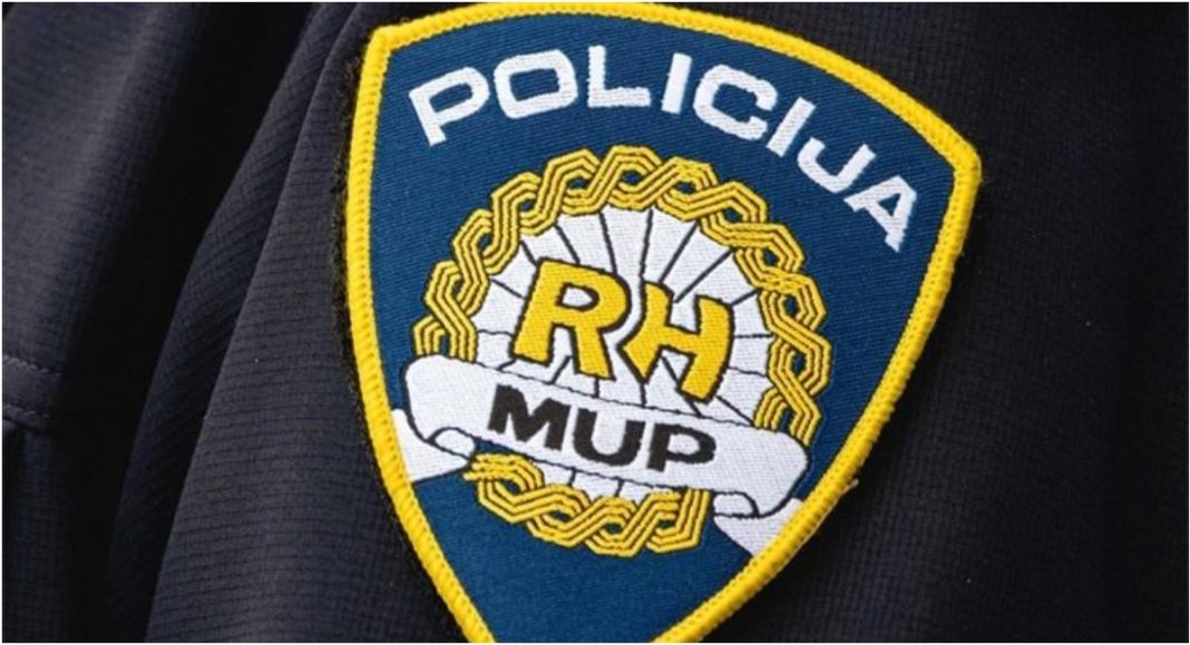 Policija u Kuršancu kod 45-godišnjaka pronašla 6,4 kilograma sitno rezanog duhana BeFunky collage 2025 12 19T095554.672