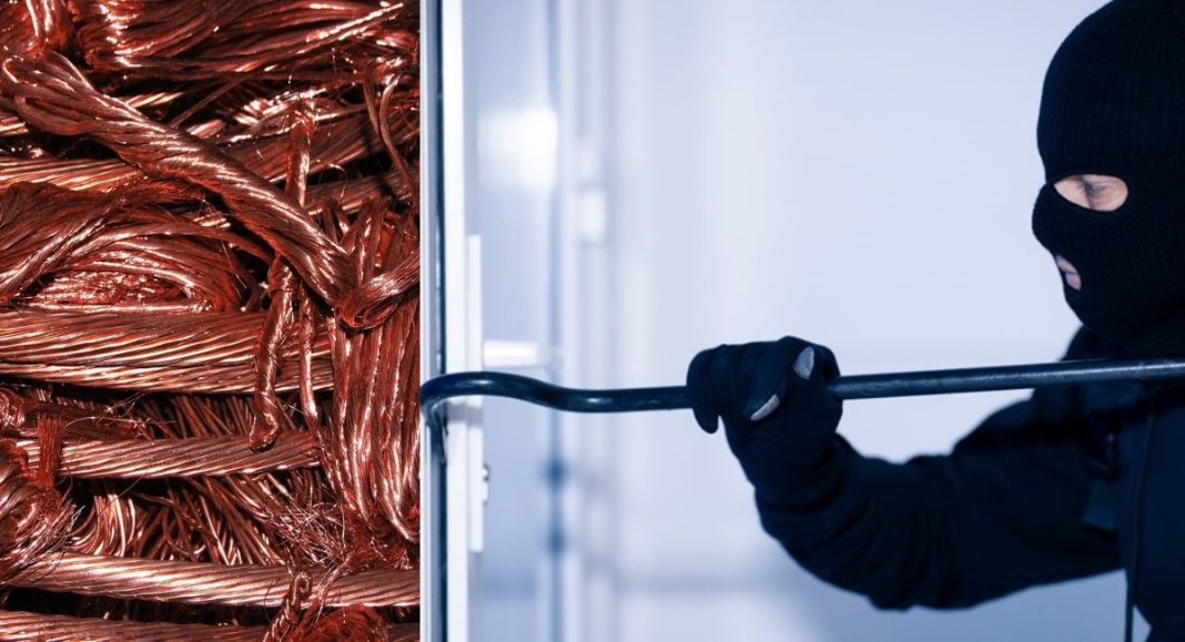 Provala u Nedelišću: iz poslovno-stambenog objekta ukradene tone bakrenih žica BeFunky collage 2025 12 22T101242.528