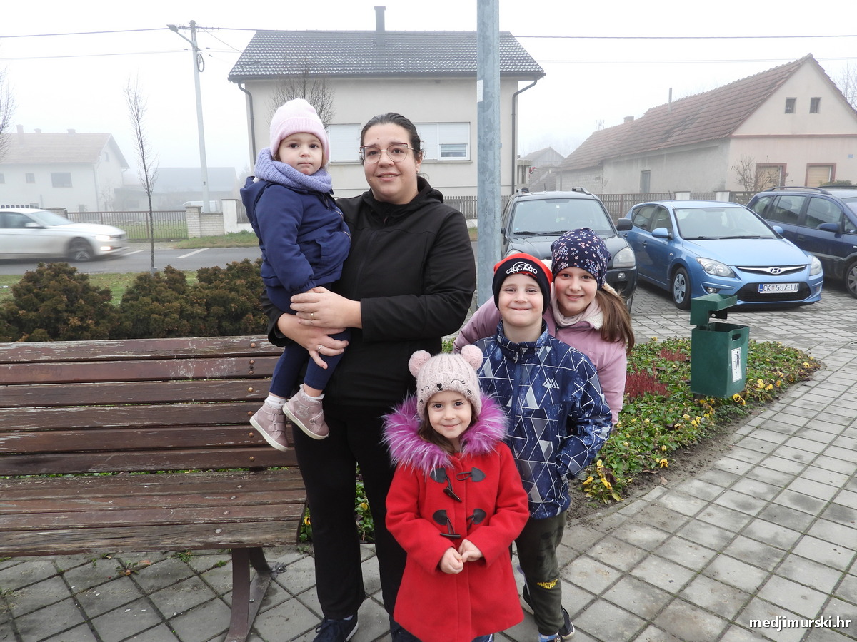 Blagdansko druženje Palovec Djed Mraz (12)