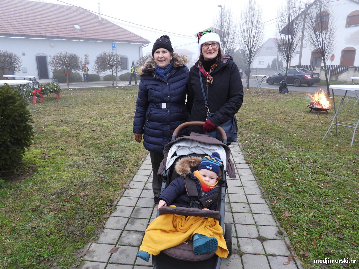 Blagdansko druženje Palovec Djed Mraz (16)