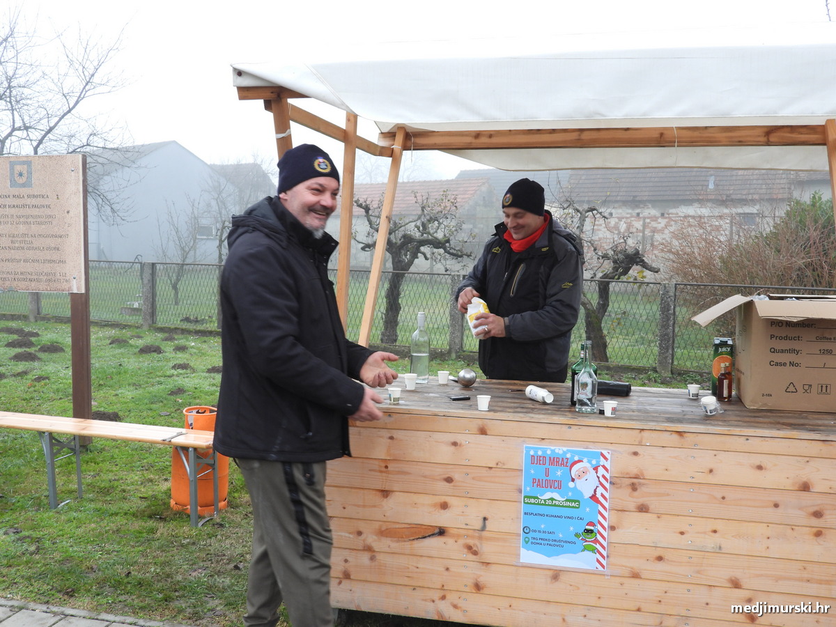 Blagdansko druženje Palovec Djed Mraz (3)