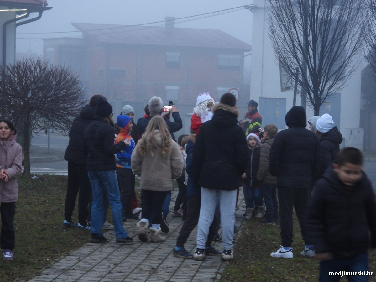 Blagdansko druženje Palovec Djed Mraz (49)