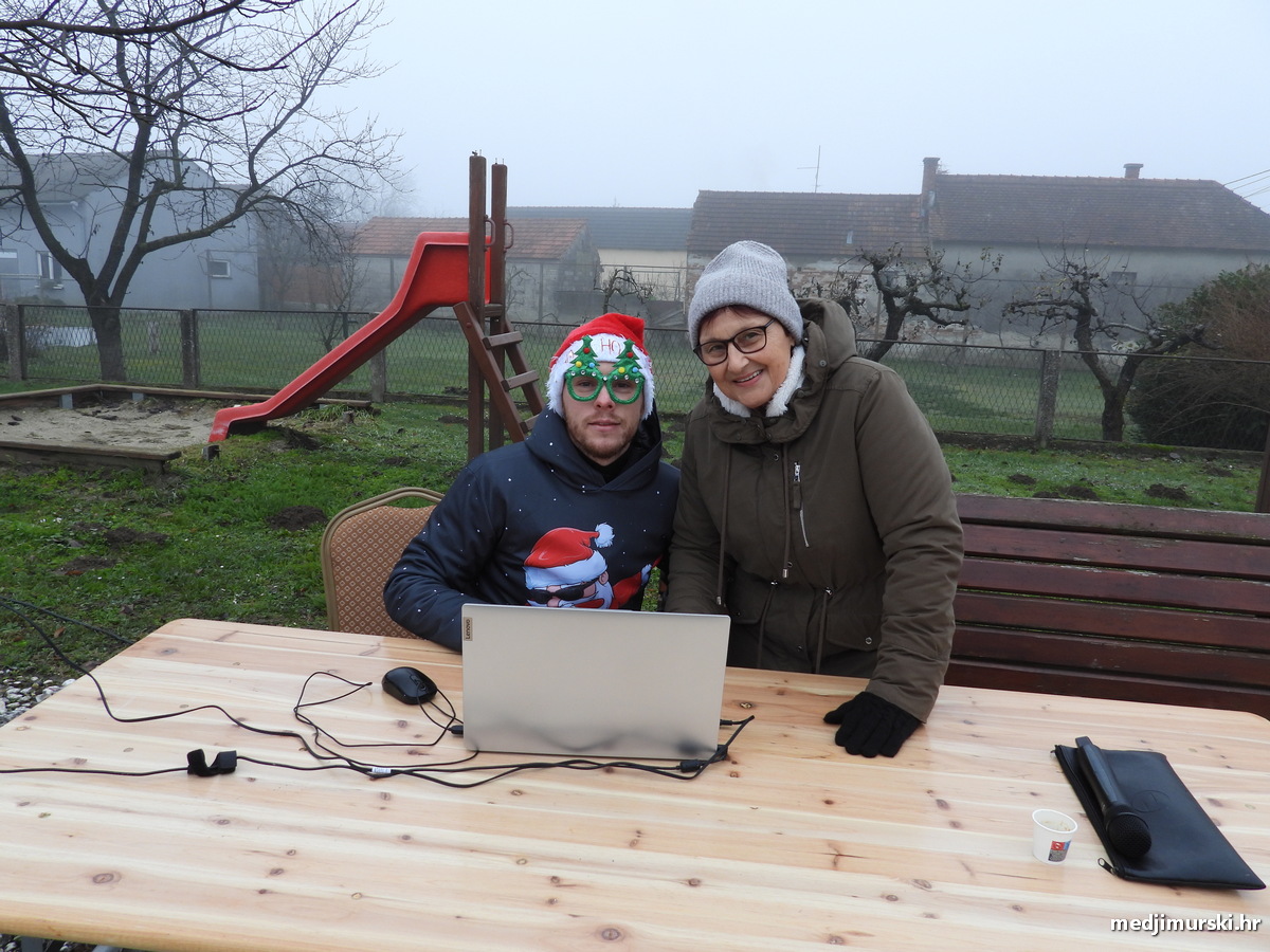 Blagdansko druženje Palovec Djed Mraz (8)