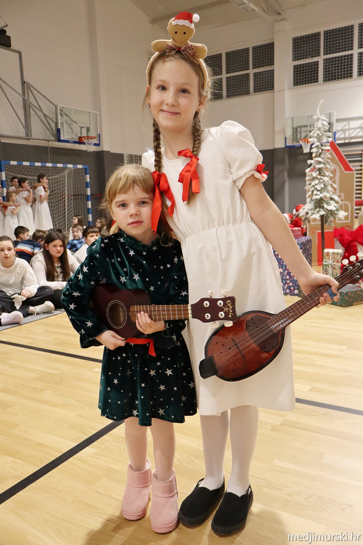 Božićna priredba OŠ Sveta Marija 2025 (68)