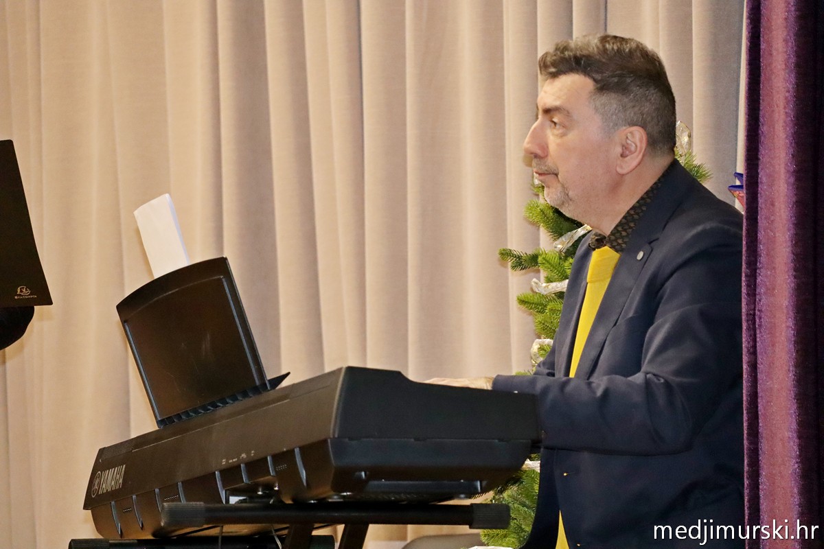 Božićni koncert Sveta Marija 2025 (21)