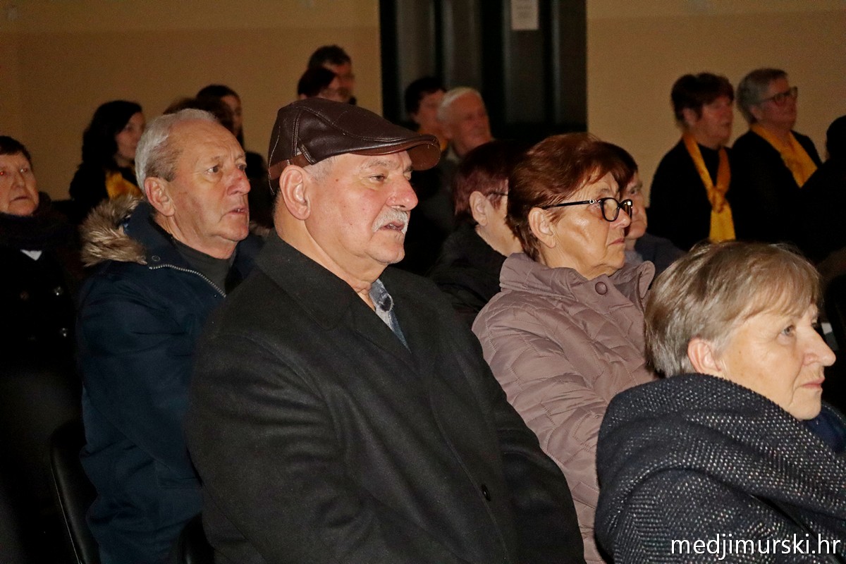 Božićni koncert Sveta Marija 2025 (32)