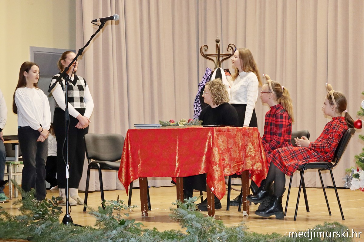 Božićni koncert Sveta Marija 2025 (48)