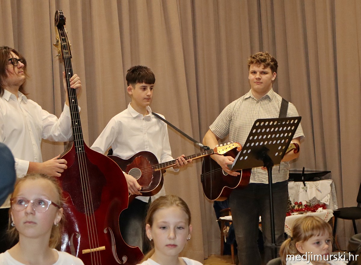 Božićni koncert Sveta Marija 2025 (7)