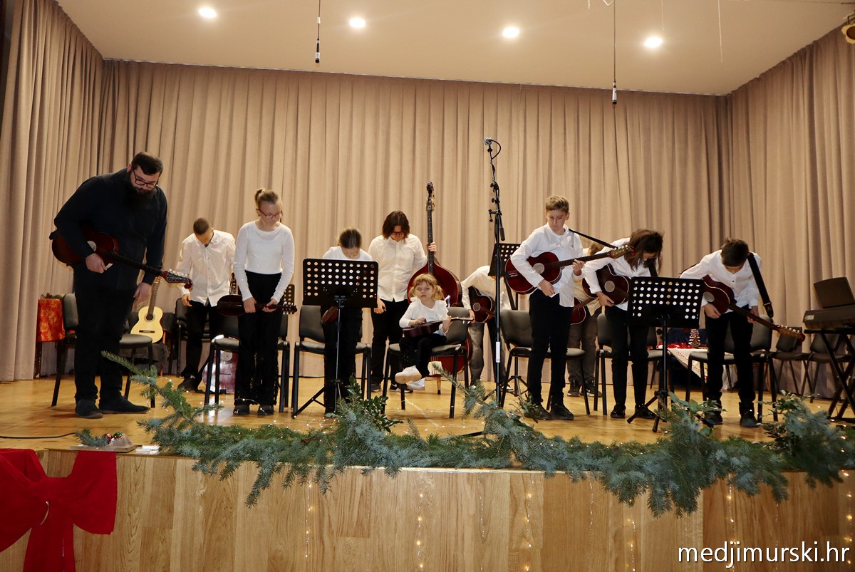 Božićni koncert Sveta Marija 2025 (9)