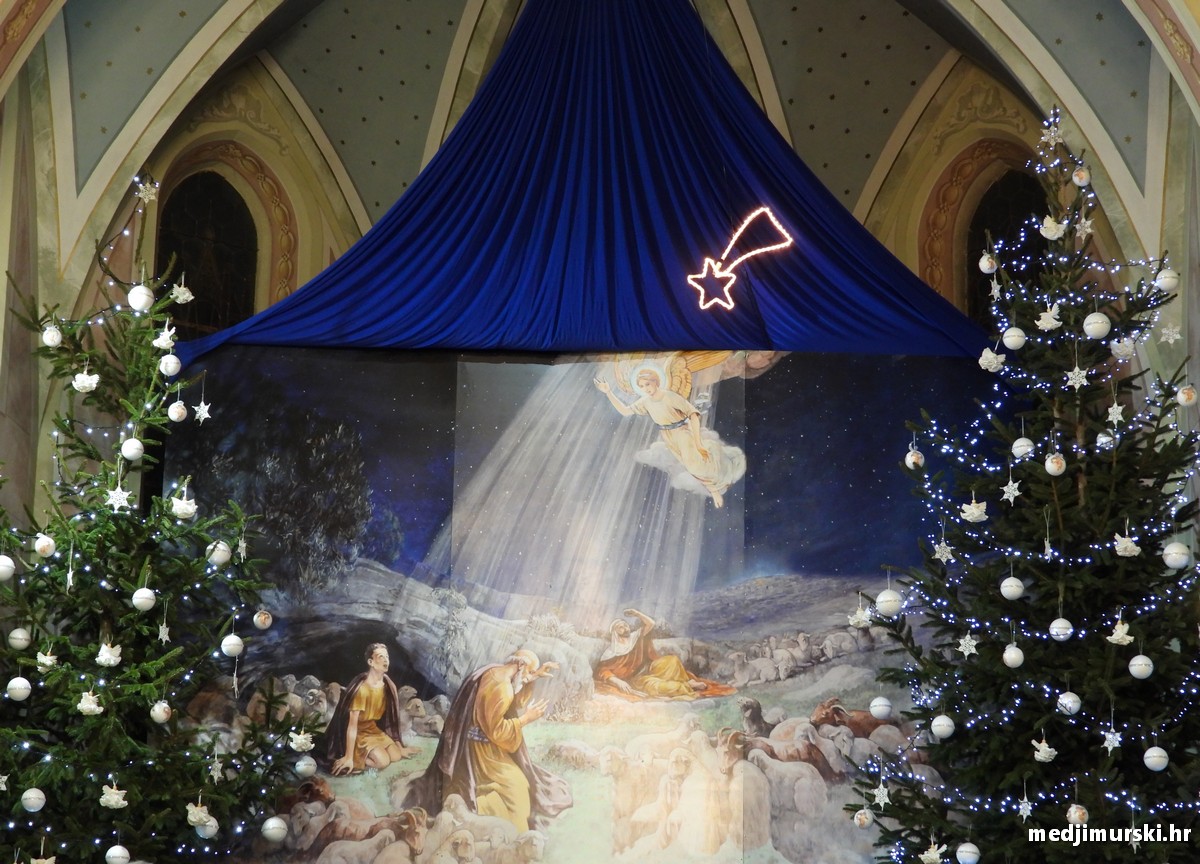 Božićni koncert pjevački zbor Dr. Vinko Žganec (1)